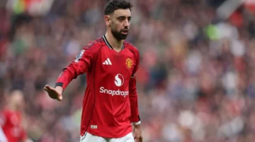 برونو فيرنانديز يكشف سر سعادته الحقيقية داخل ملعب كرة القدم مع زملائه